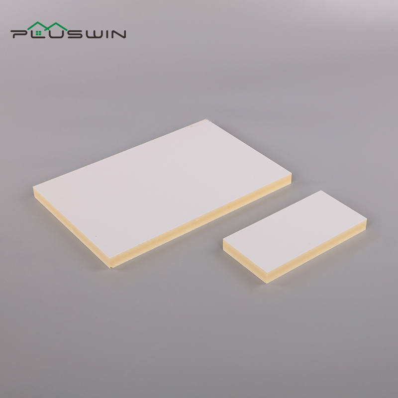 Placa laminada do WPC